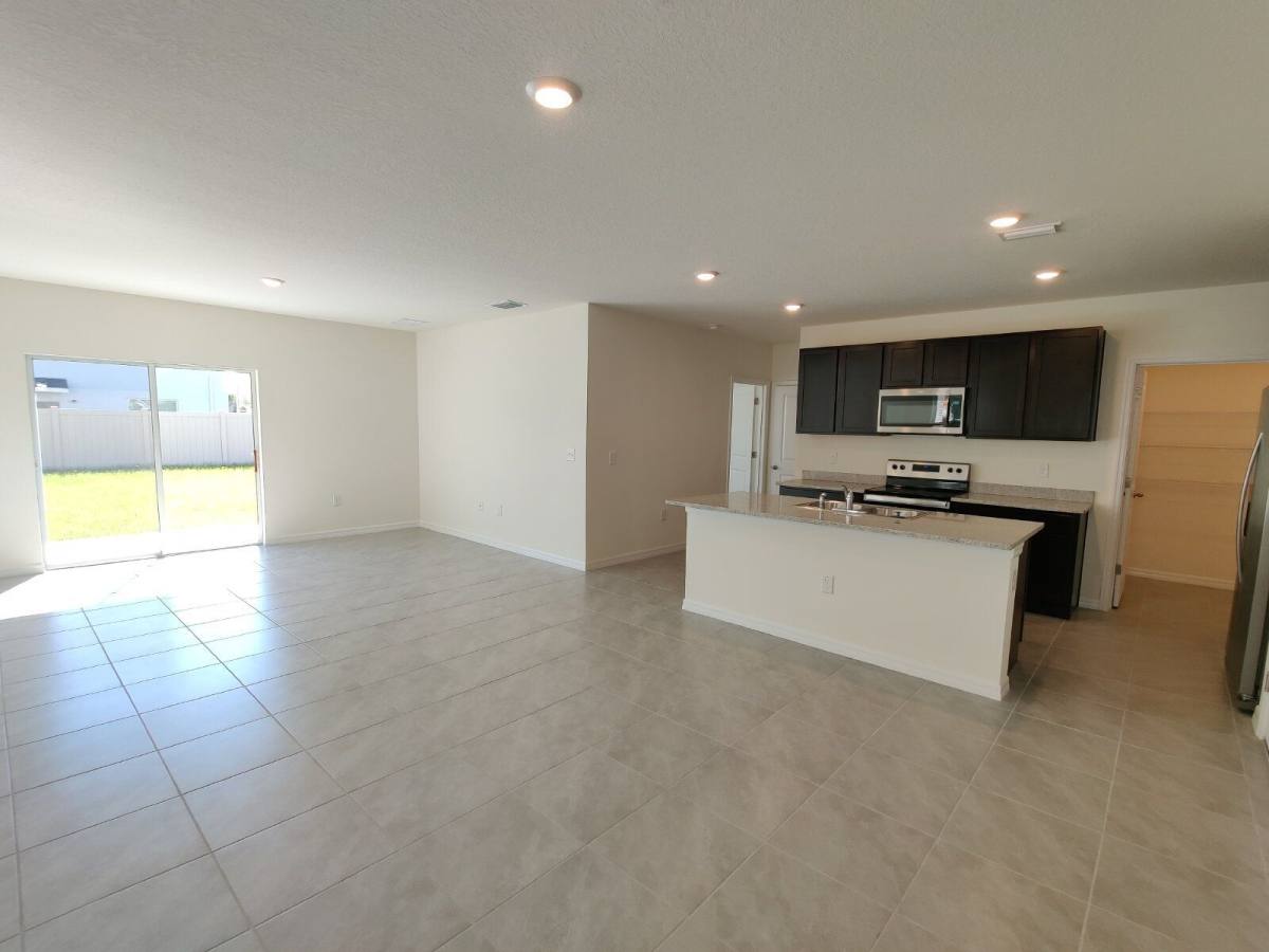 House for rent at 34228 Jasper Stone Dr, Wesley Chapel, FL 33543