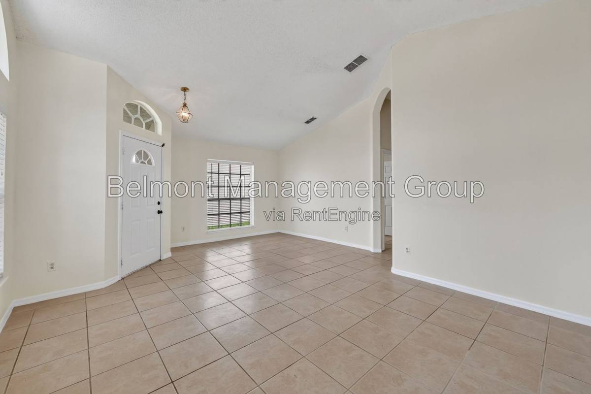 Apartment for rent at 2127 Korat Lane, Maitland, FL 32751