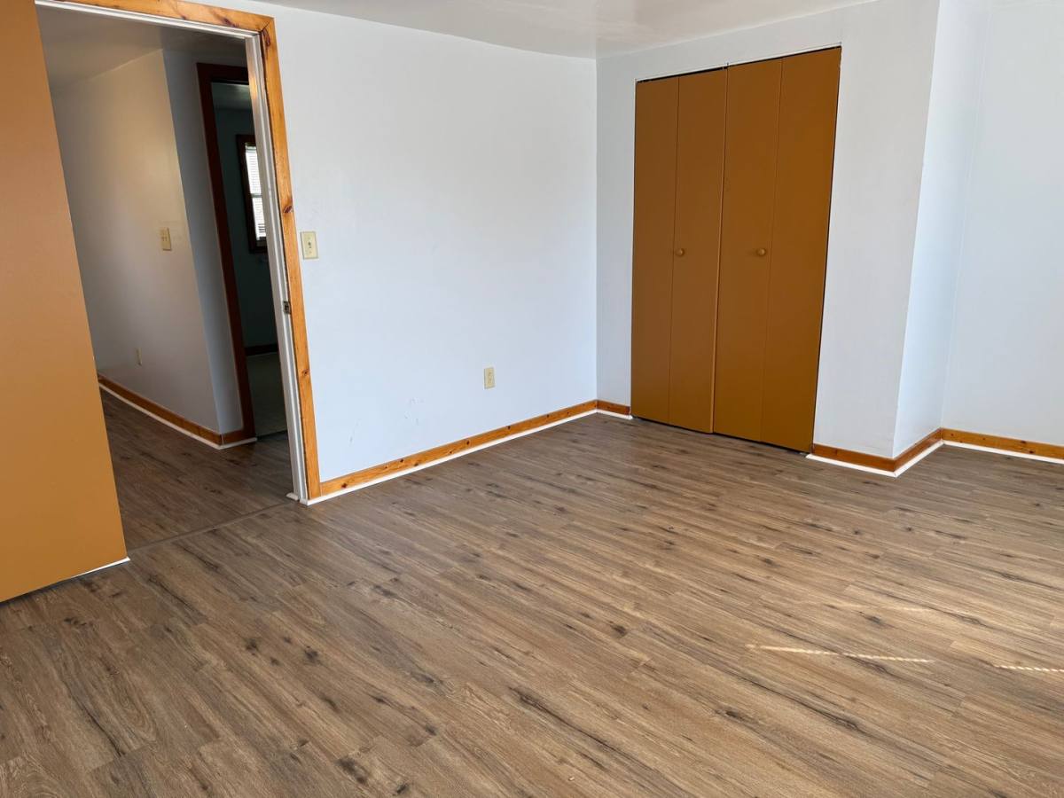 House for rent at 1807 Martin Luther King Jr Dr, Jackson, MI 49203