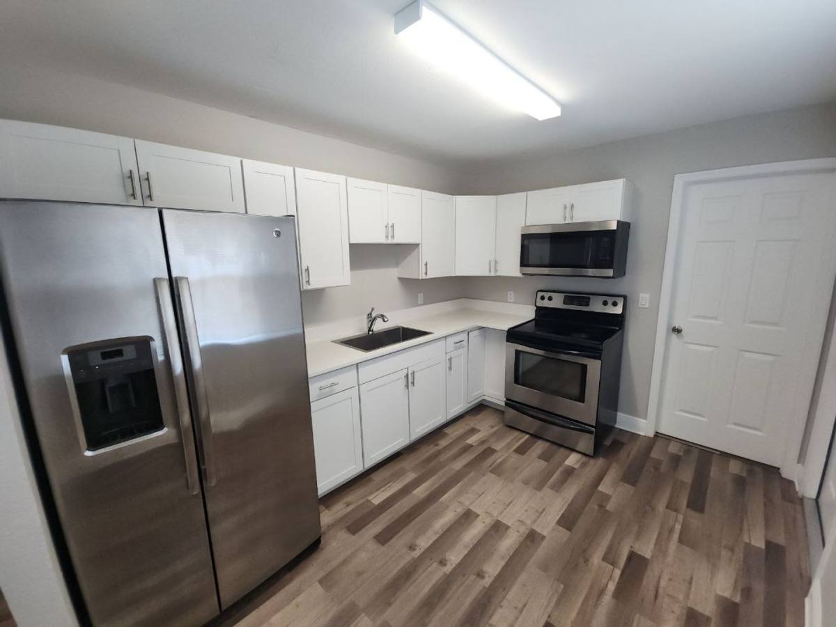 6207 12th St Court E, Bradenton, FL 34203 - House for Rent - Image 2