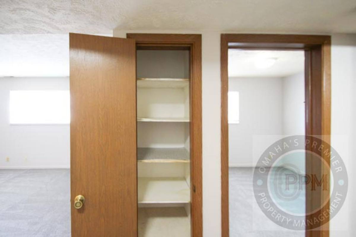 Apartment for rent at 2903 N 76th St, Omaha, NE 68134