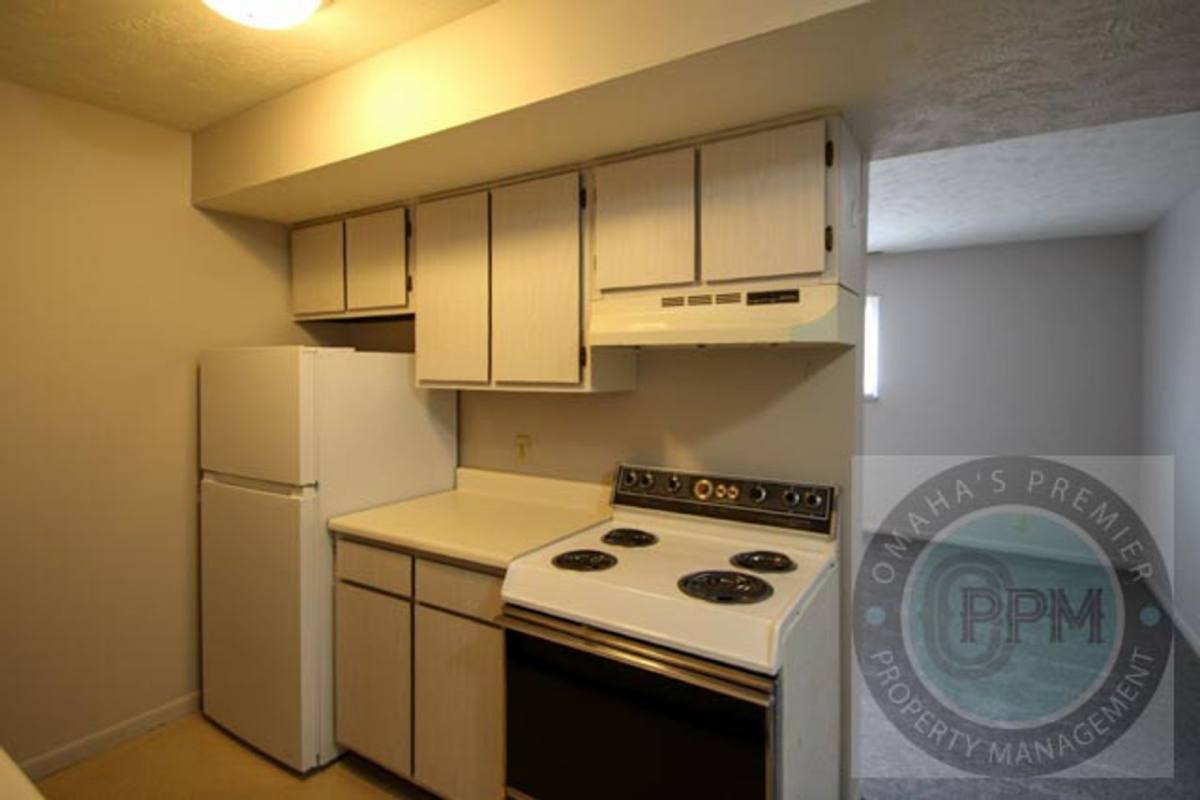 Apartment for rent at 2903 N 76th St, Omaha, NE 68134