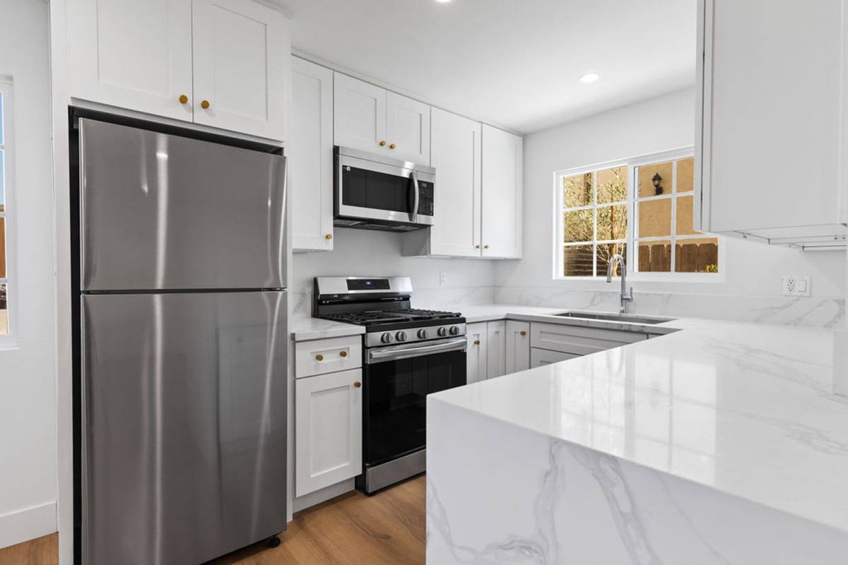 4264 42nd St, San Diego, CA 92105 - Apartment for Rent - Image 8