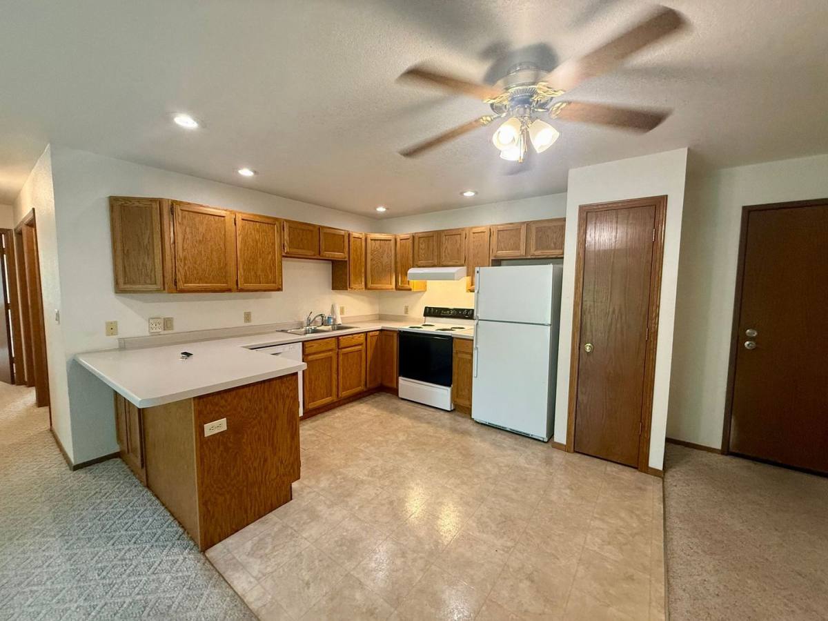 Apartment for rent at Sandpiper Building B, 5601 Sandpiper Dr, Stevens Point, WI 54482