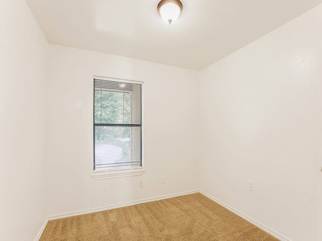 315 Isbell Rd, Fort Worth, TX 76114 - Apartment for Rent - Image 17