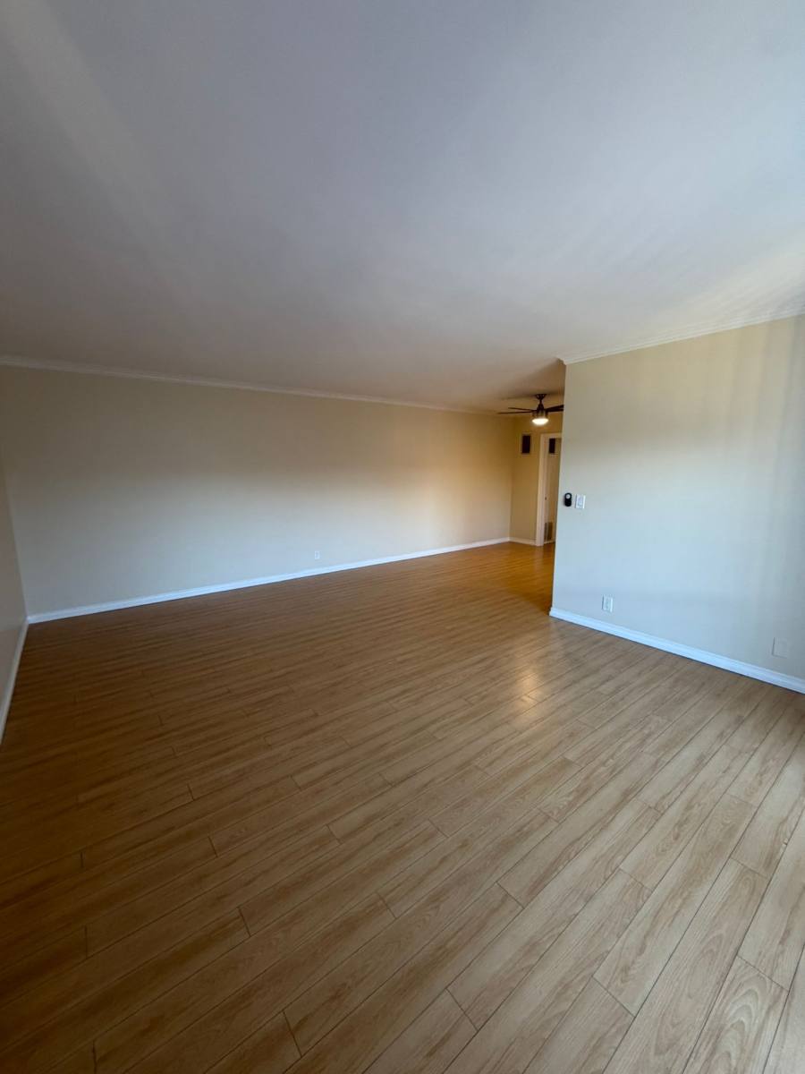 Apartment for rent at 1271 Boynton St, Glendale, CA 91205