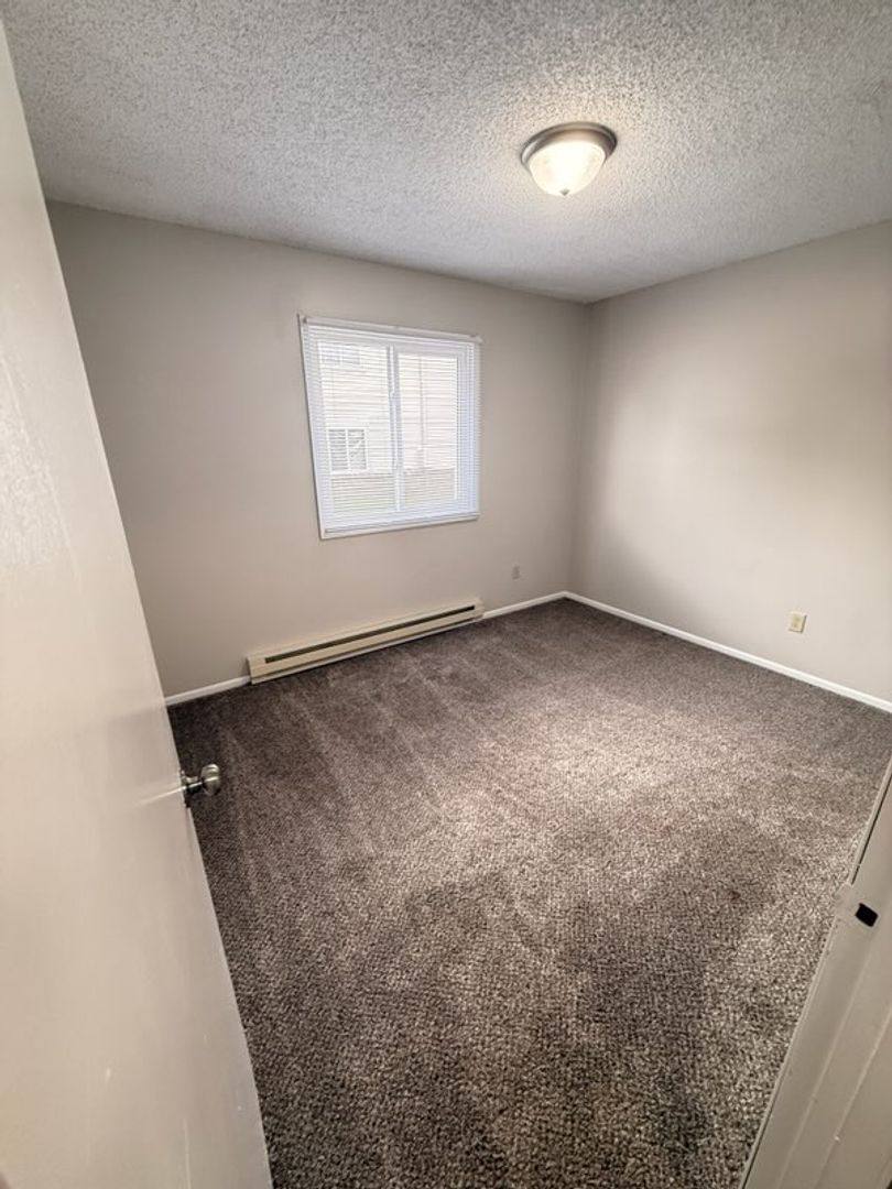 Apartment for rent at 608 NE 4th St, Grimes, IA 50111