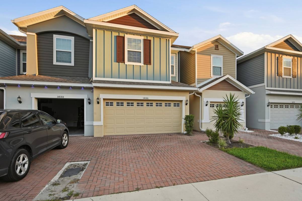 Townhouse for rent at 34186 Cinder Way, Wesley Chapel, FL 33545