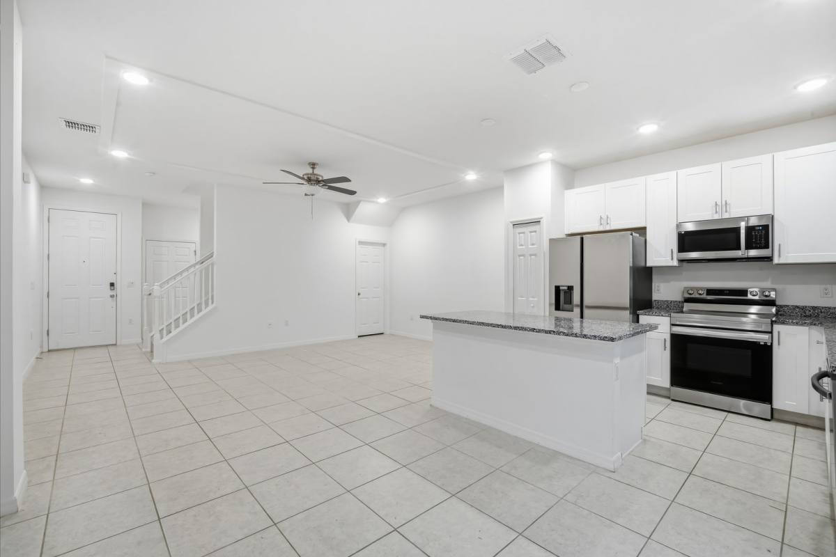 Townhouse for rent at 34186 Cinder Way, Wesley Chapel, FL 33545