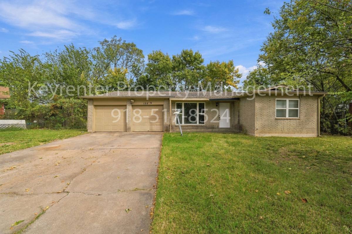 House for rent at 12539 E 20th Place, Tulsa, OK 74128