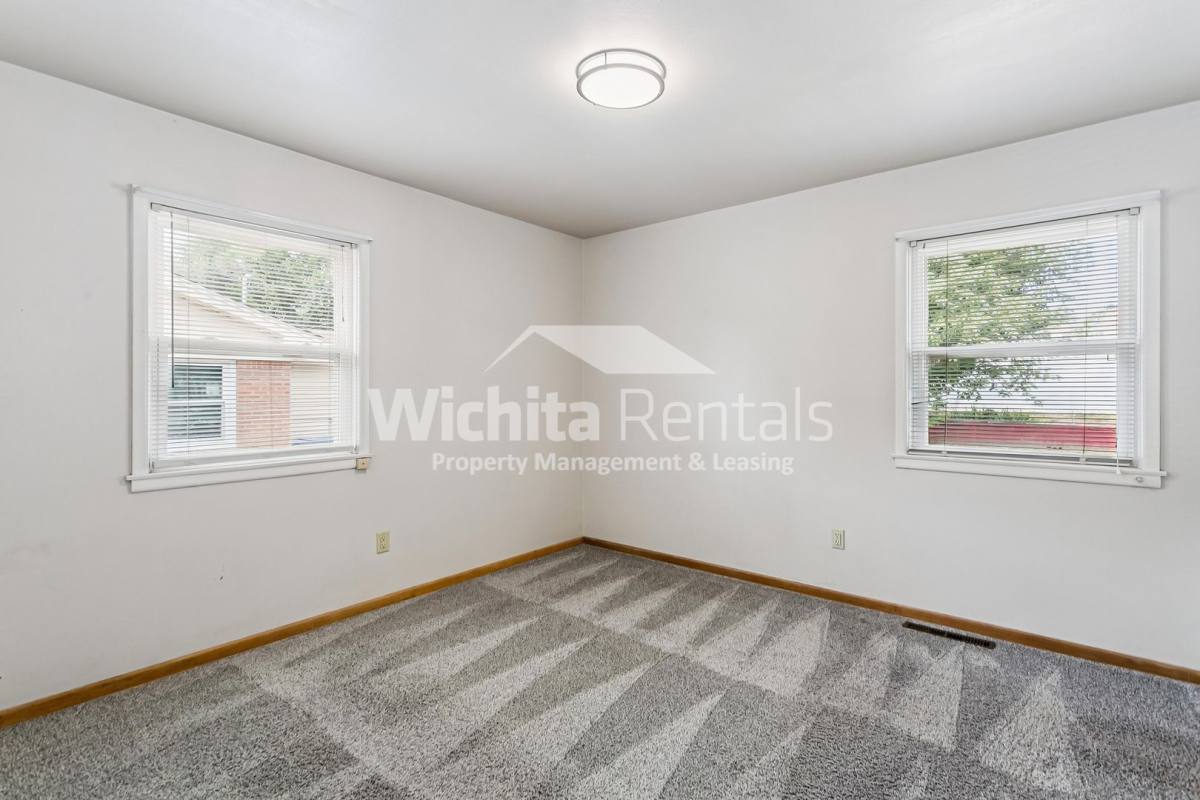 House for rent at 525 S Derby Ave, Derby, KS 67037