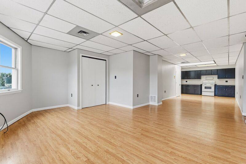 Apartment for rent at 1820 Sanderson Ave #4, Scranton, PA 18509