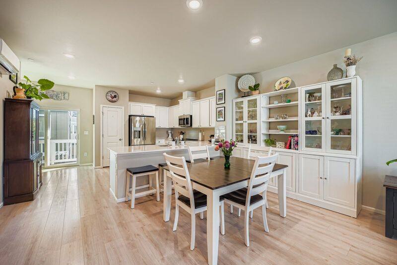 Townhouse for rent at 32668 Steamboat Lane, Black Diamond, WA 98010