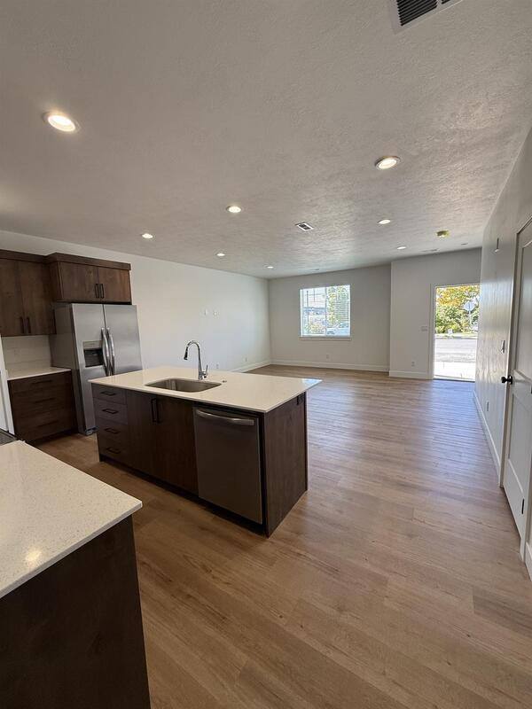 Townhouse for rent at 96 N 400 W #1, Tremonton, UT 84337