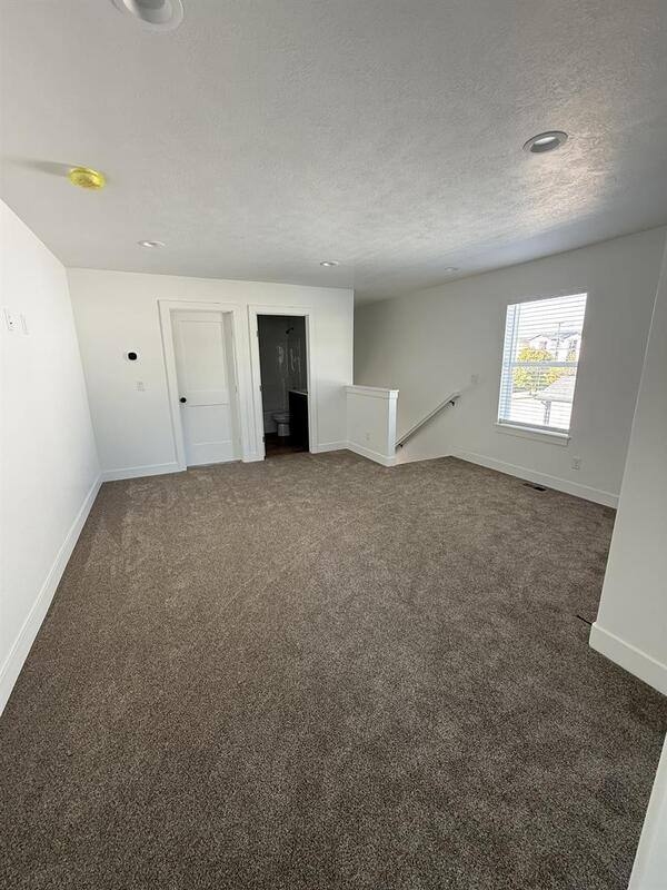 Townhouse for rent at 96 N 400 W #1, Tremonton, UT 84337