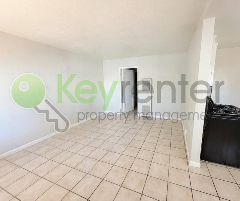 691 El Camino Ave #6, Sacramento, CA 95815 - House for Rent - Image 4