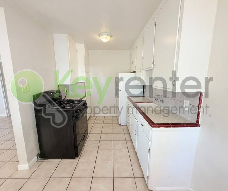 691 El Camino Ave #6, Sacramento, CA 95815 - House for Rent - Image 1