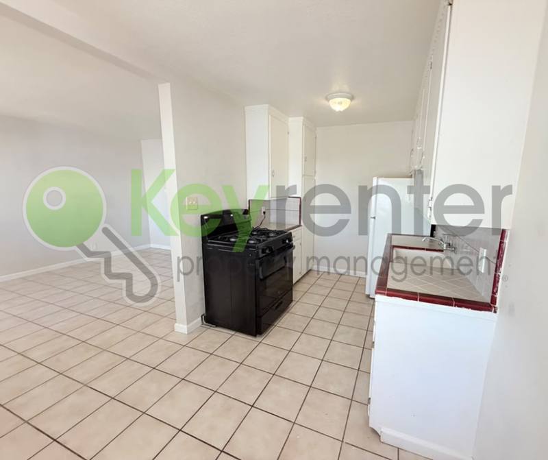 691 El Camino Ave #6, Sacramento, CA 95815 - House for Rent - Image 3