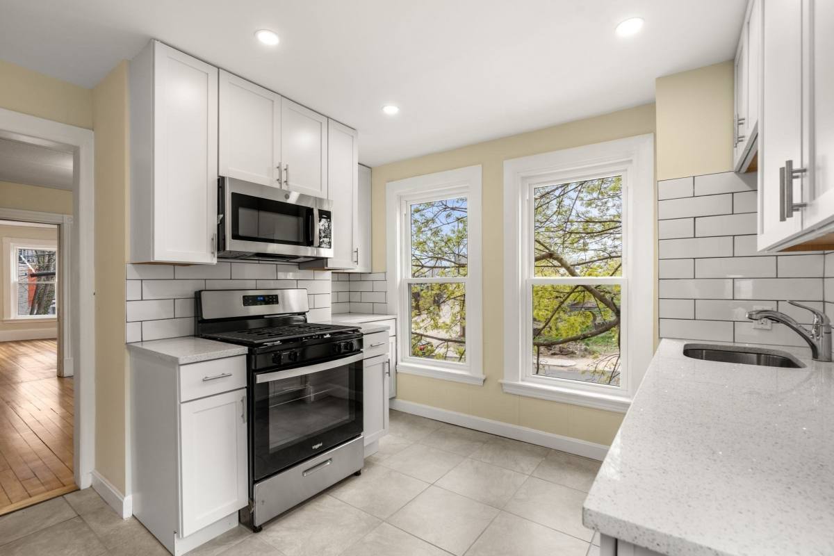 10 Royal St #2, Allston, MA 02134 - Apartment for Rent - Image 2