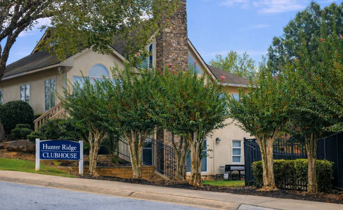 House for rent at 696 Tara Rd #3X2N, Jonesboro, GA 30238