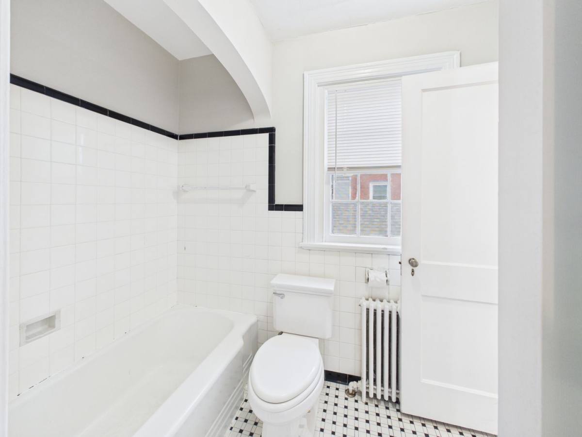 Apartment for rent at 4406 Augusta Ave, West Unit, Richmond, VA 23230