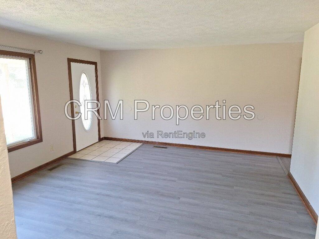 House for rent at 5800 Mendota Dr, Kokomo, IN 46902