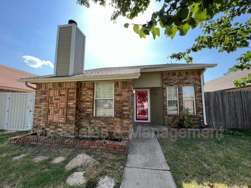 House for rent at 2137 Goodrich Dr, Oklahoma City, OK 73170