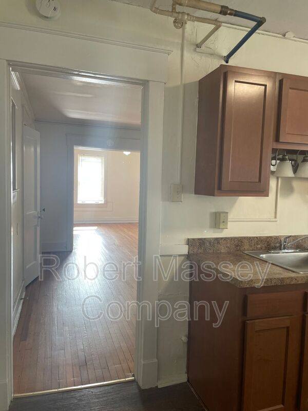 Apartment for rent at 2014 Cherokee Parkway #D, Louisville, KY 40204