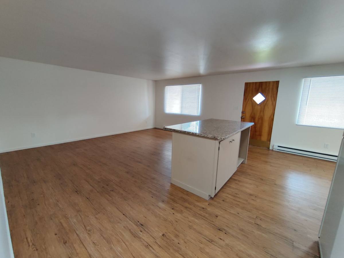 1023 & 1025 Coeur D Alene Ave, Coeur d'Alene, ID 83814 - Apartment for Rent - Image 10