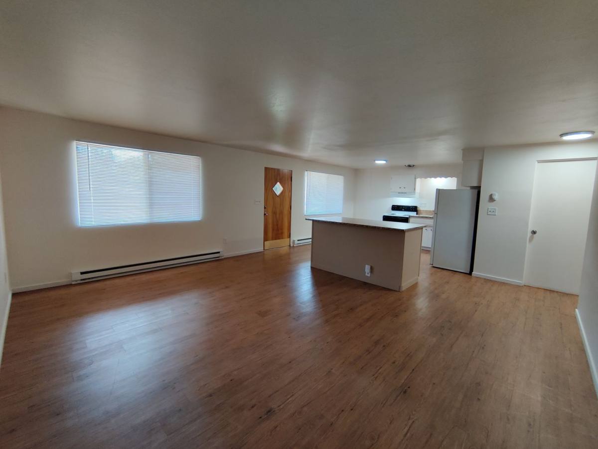 1023 & 1025 Coeur D Alene Ave, Coeur d'Alene, ID 83814 - Apartment for Rent - Image 9