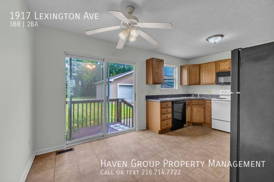 House for rent at 1917 Lexington Ave, Lorain, OH 44052