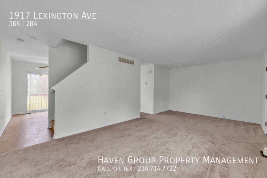 House for rent at 1917 Lexington Ave, Lorain, OH 44052