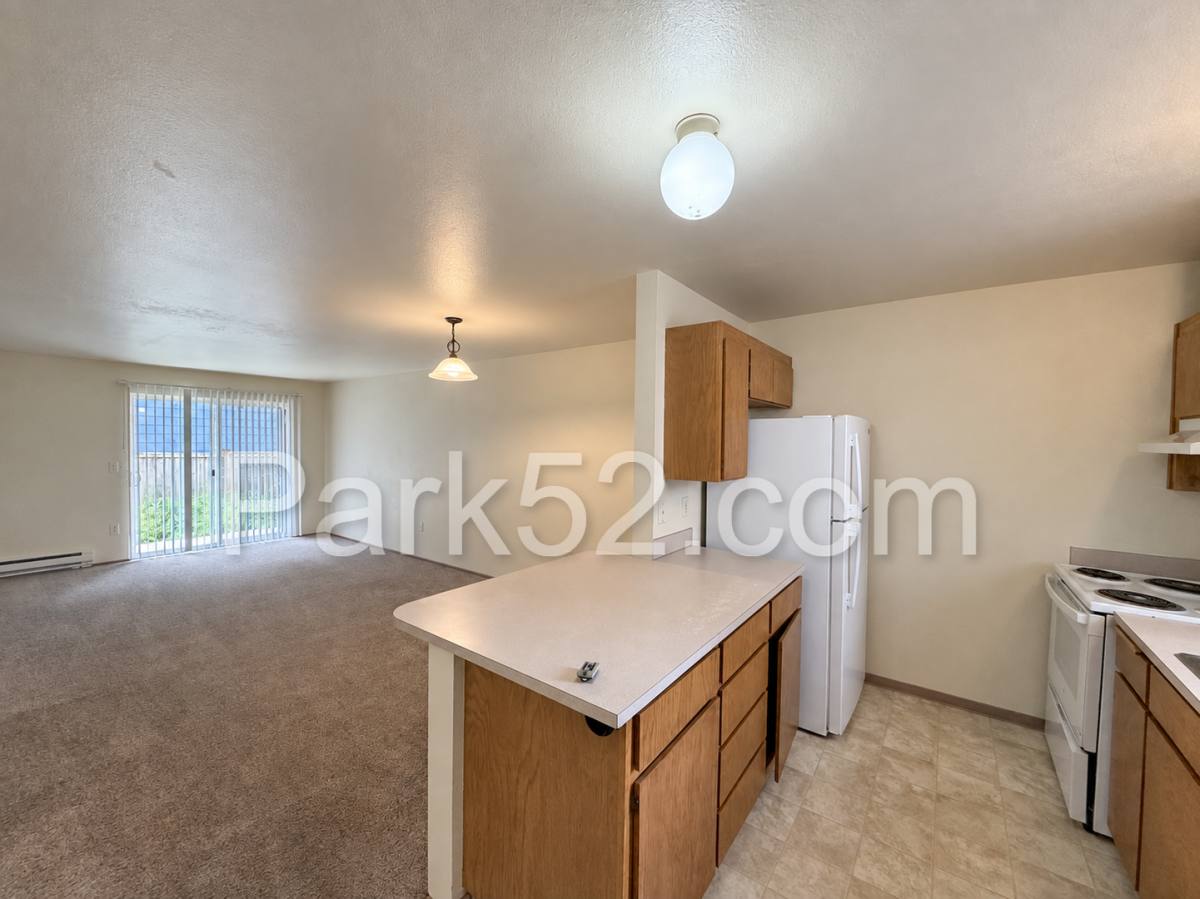 4545 S Puget Sound Ave #A, Tacoma, WA 98409 - Townhouse for Rent - Image 3