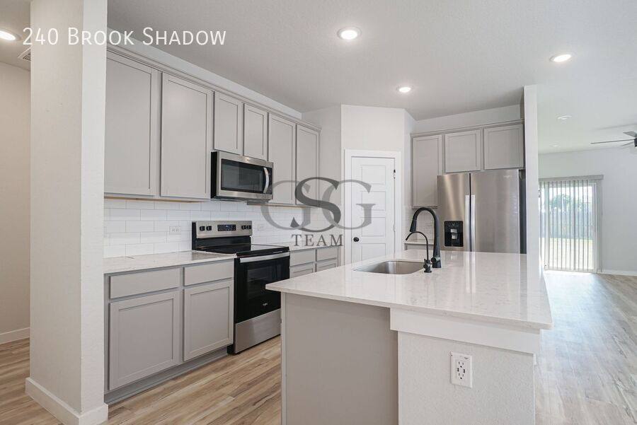 House for rent at 240 Brook Shadow, Cibolo, TX 78108