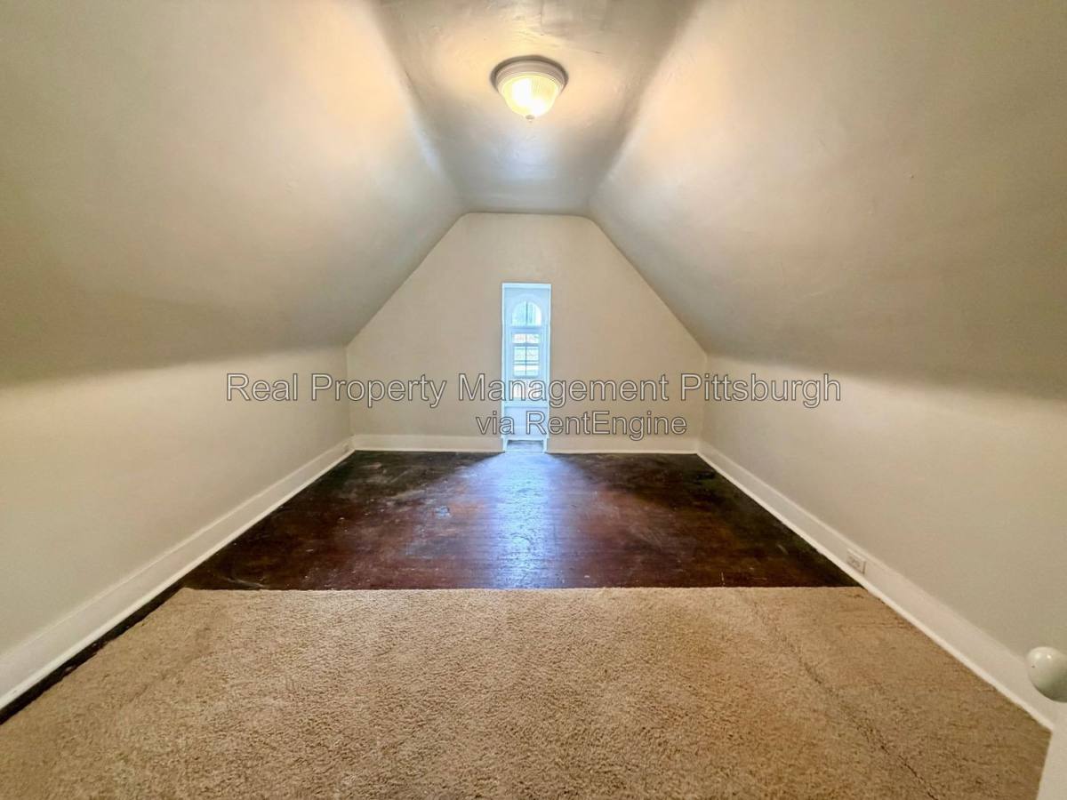 House for rent at 113 Bayard Place, Pittsburgh, PA 15213