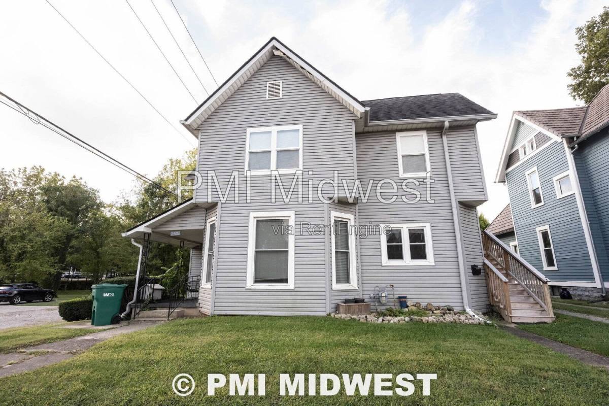 Apartment for rent at 447 E Jefferson St #3, Franklin, IN 46131
