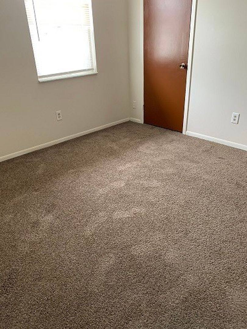 Townhouse for rent at 5390 Harbin Place, Westerville, OH 43081