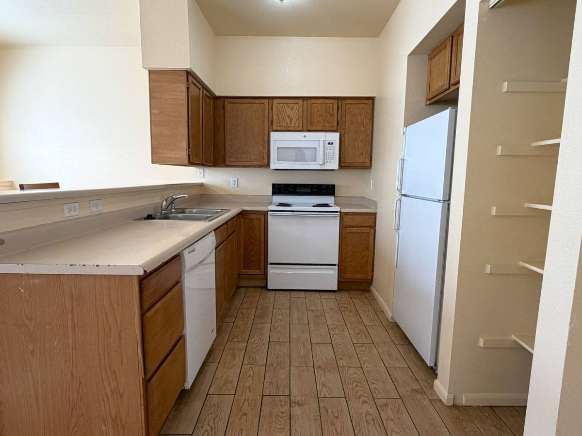 629 S Sherwood St, Fort Collins, CO 80521 - Apartment for Rent - Image 5