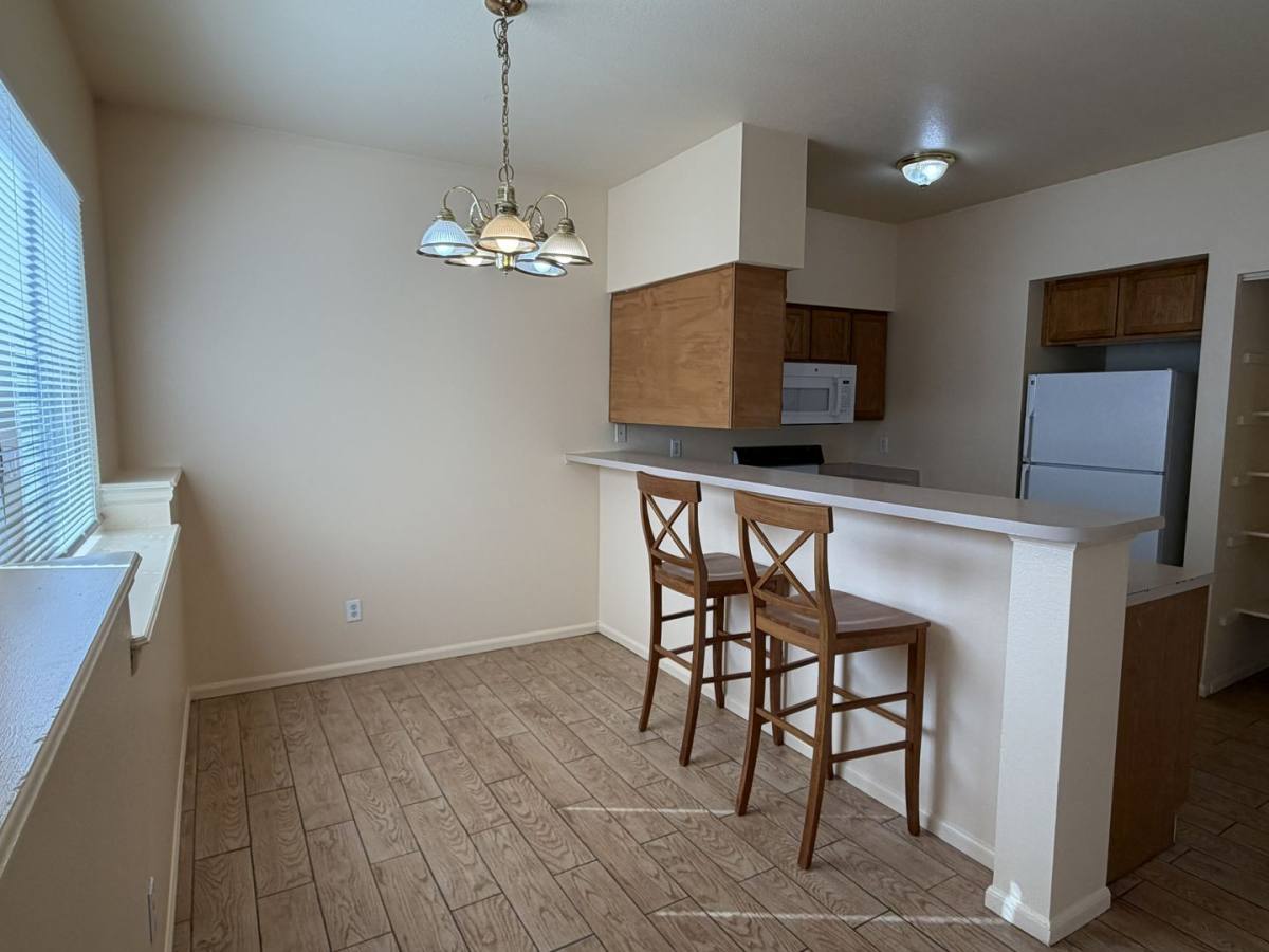 629 S Sherwood St, Fort Collins, CO 80521 - Apartment for Rent - Image 4