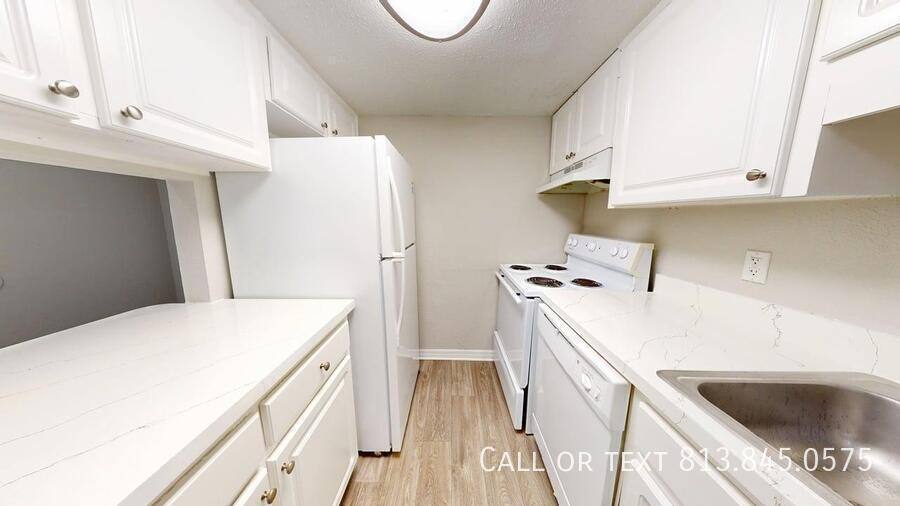 Apartment for rent at 7306 Heritage Hills Dr, D #D, Tampa, FL 33637