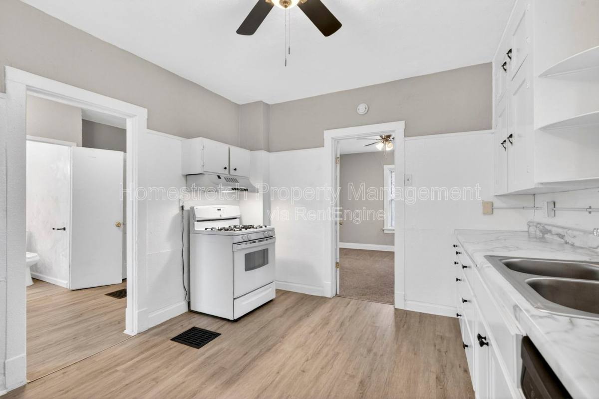 House for rent at 7135 Woodrow Ave, St. Louis, MO 63121