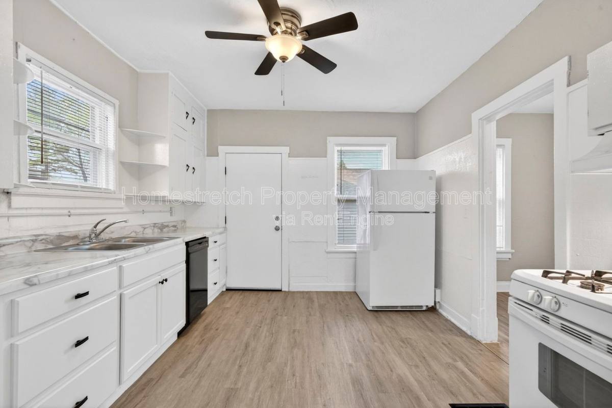 House for rent at 7135 Woodrow Ave, St. Louis, MO 63121