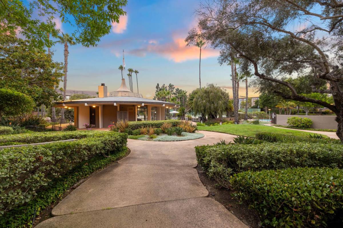 3050 Rue Dorleans #317, San Diego, CA 92110 - Apartment for Rent - Image 3