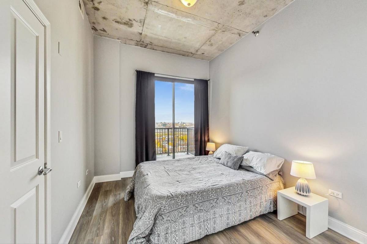 Condo for rent at 1464 S Michigan #1707, Chicago, IL 60605