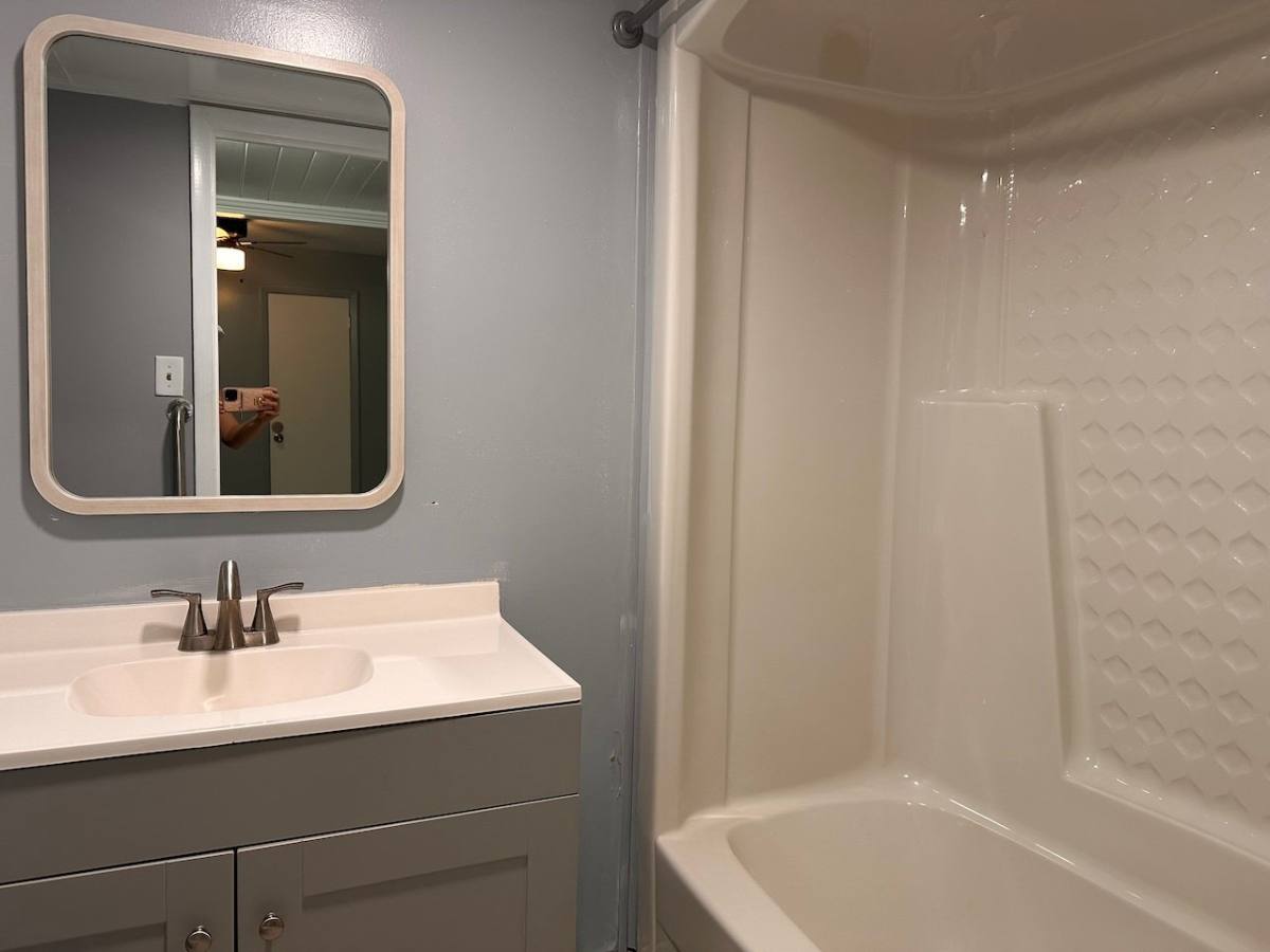 Apartment for rent at 533 Scranton Rd, Brunswick, GA 31520