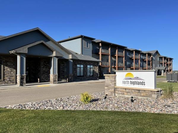Townhouse for rent at North Highlands & Villas, 1250 27th Ave NW, Minot, ND 58703