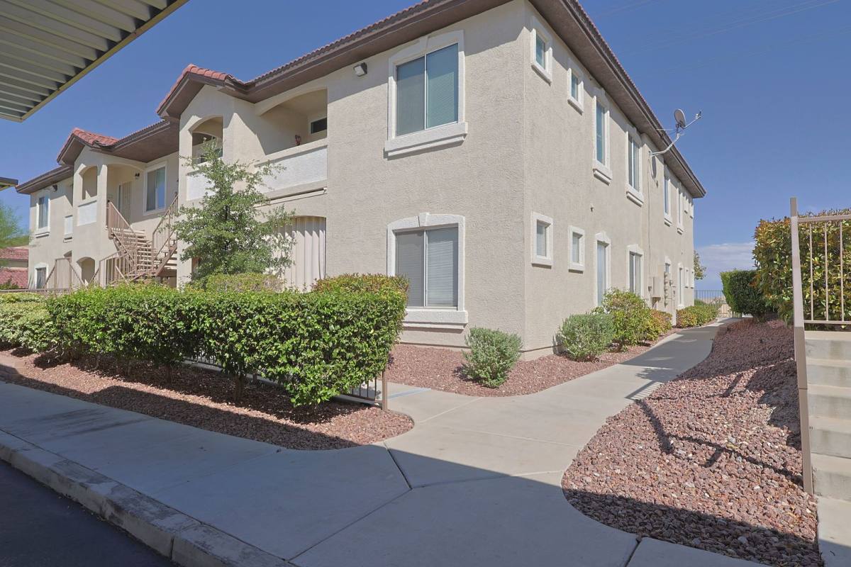 Condo for rent at 3504 Desert Cliff #202, Las Vegas, NV 89129