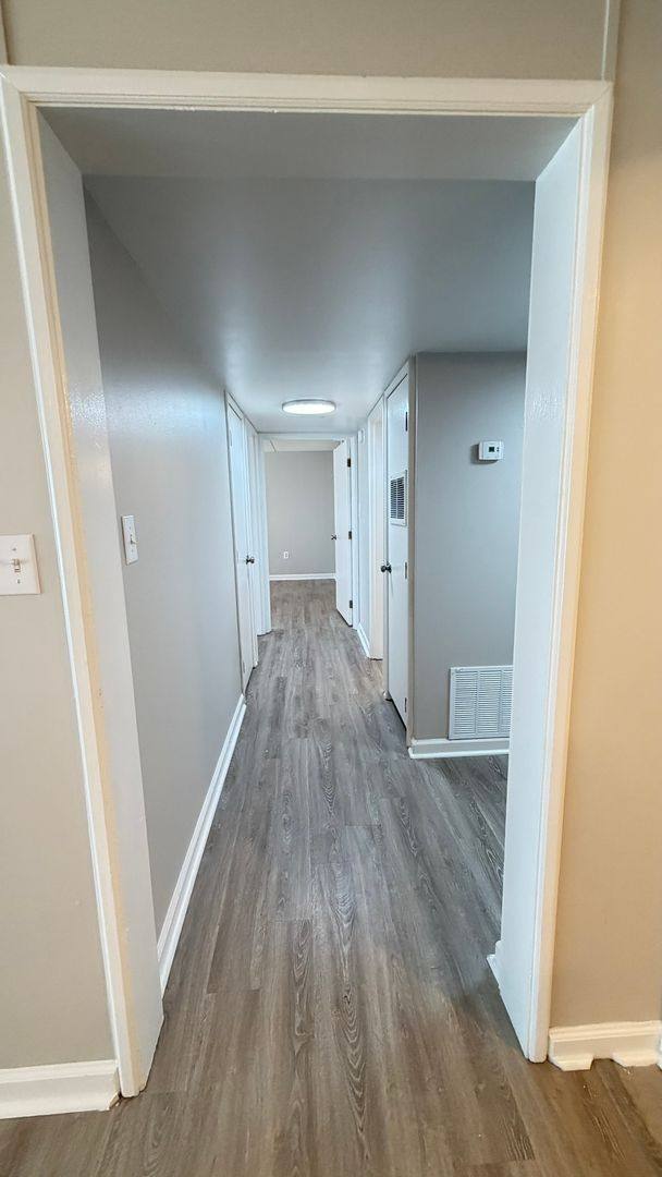 2749 Sullins St #204, Knoxville, TN 37919 - Condo for Rent - Image 7