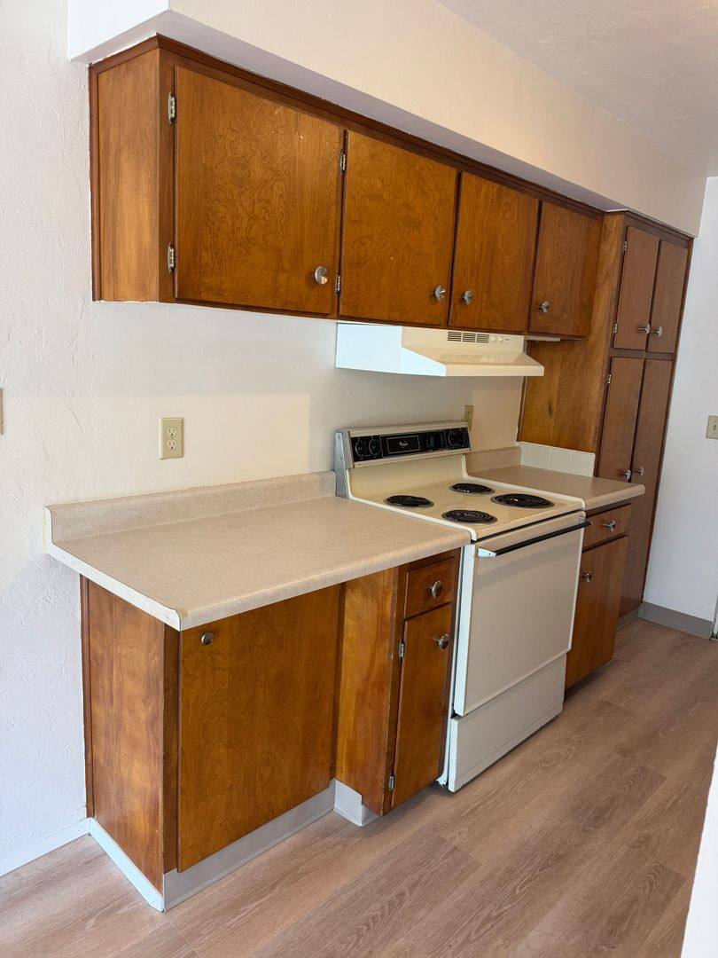 Apartment for rent at 229 S 2nd St, Springfield, OR 97477