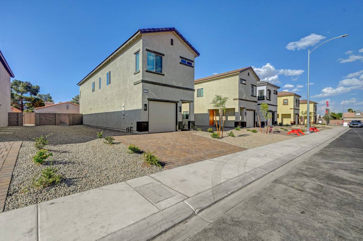 House for rent at 2124 Abraham St, Las Vegas, NV 89106